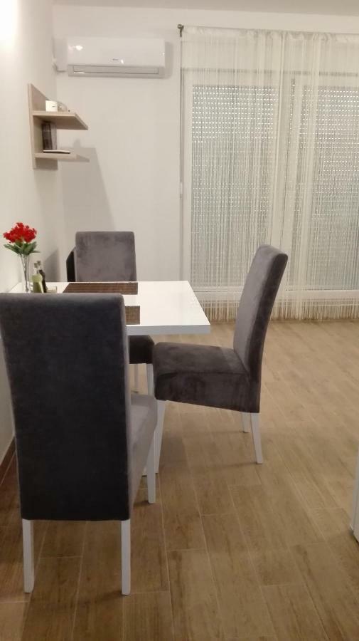 Sibenska Oaza Appartement Šibenik Buitenkant foto
